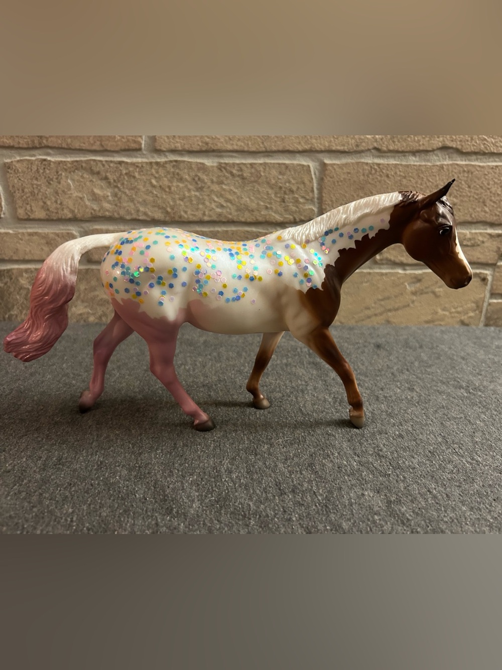 Breyer Model “Neopolitan”